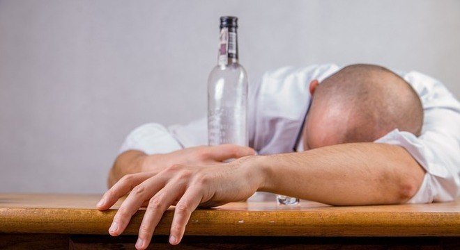 Alcoolismo é intratável? Como o Método Sinclair pode ajudar